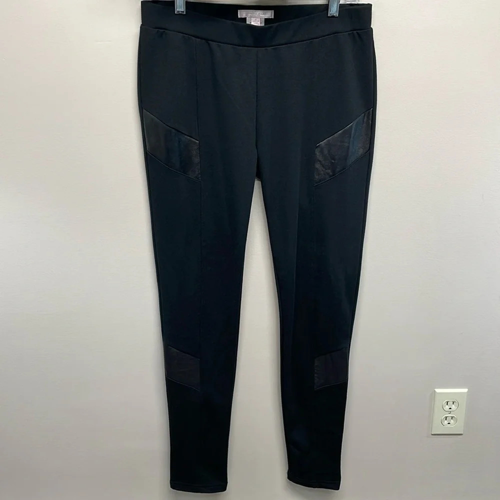 NWOT Romeo & Juliet Couture Black Moto Leggings with Faux Leather Accents M